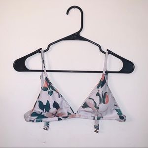 Flower Triangle Bikini stop